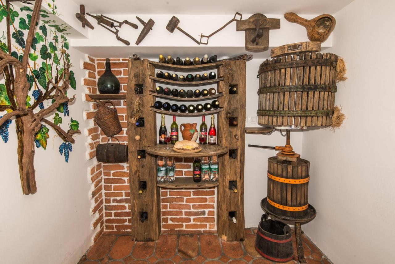 Vineyard Cottage Rataj 2 Ново-Место Экстерьер фото